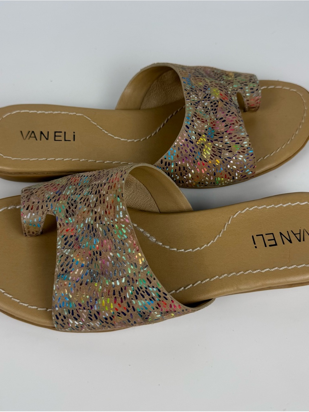 VANELI TALLIS Slides Sandals Women's 7 M Rainbow Leather Toe Loop Padded Insole - Picture 3 of 8
